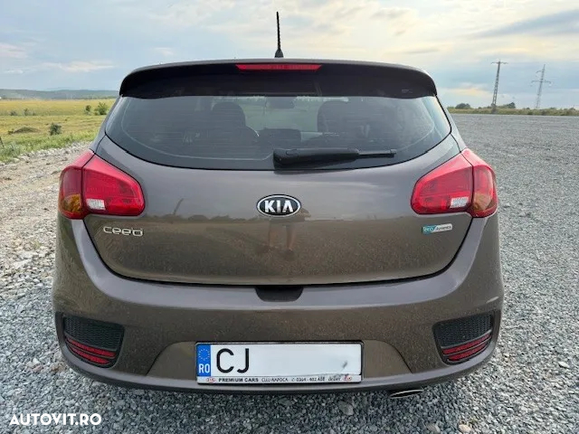 Kia Ceed Cee'd 1.4 GSL Best - 4
