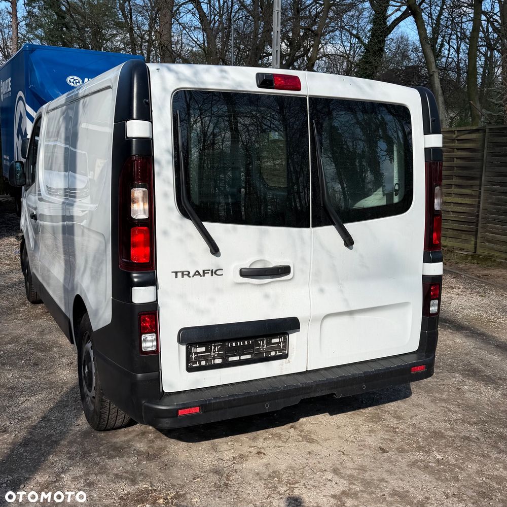 Renault TRAFIC - 5