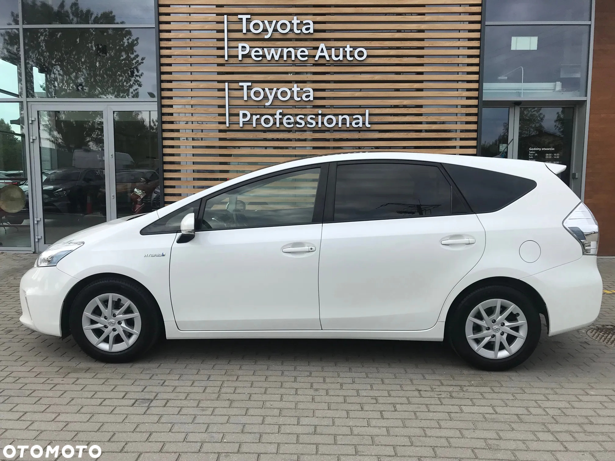 Toyota Prius+ 1.8 HSD Premium - 4