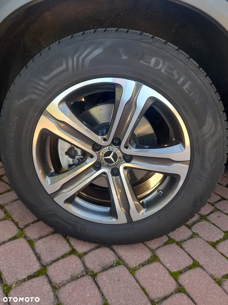 Mercedes-Benz GLC 300 4-Matic - 13