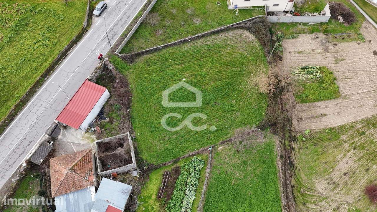 Terreno rústico com1040m2 em Chaves junto a Nacional 103 - Grande imagem: 3/8