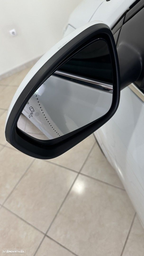 Renault Mégane 1.6 Plug-In R.S. Line - 11