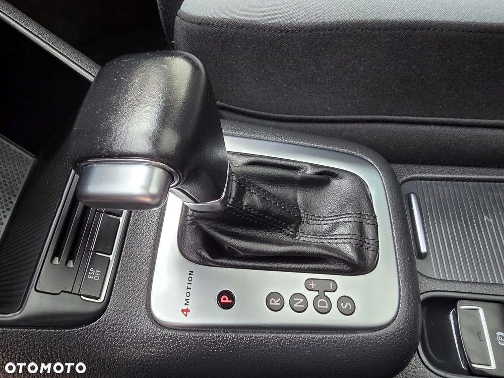 Volkswagen Tiguan 2.0 TSI 4Mot Sport DSG - 25