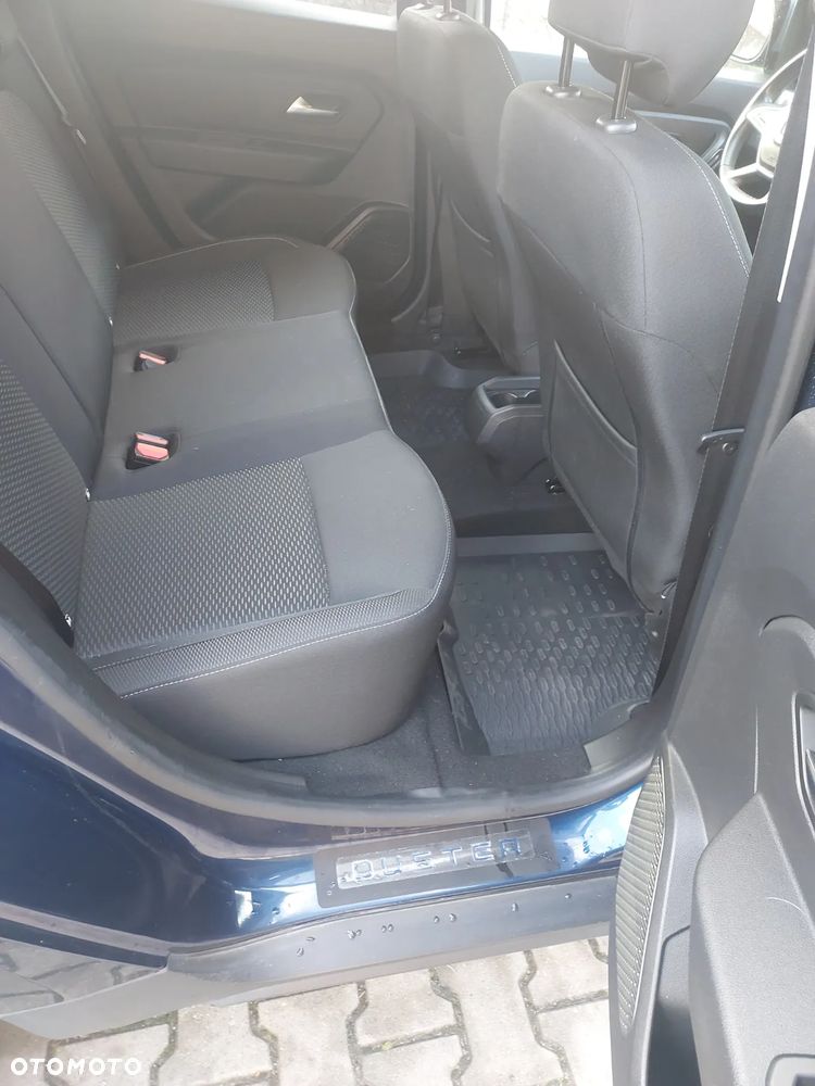 Dacia Duster 1.6 SCe Laureate S&S - 11