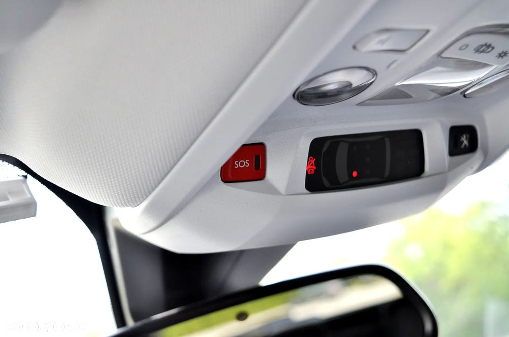 Peugeot 3008 BlueHDi 130 Stop & Start EAT8 Allure - 39