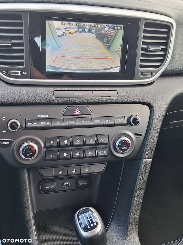 Kia Sportage 1.6 GDI 2WD DREAM-TEAM EDITION - 11