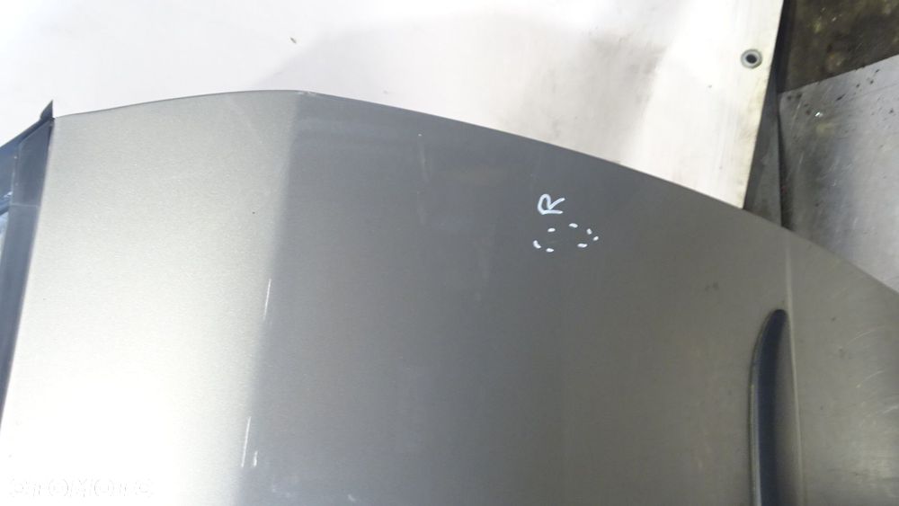 DRZWI PRAWY PRZÓD SKODA FABIA II 1.2 KOL: 9202 - 5