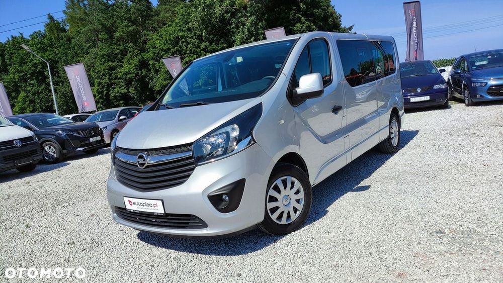 Opel Vivaro - 10