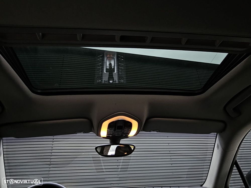 Porsche Panamera Standard - 22