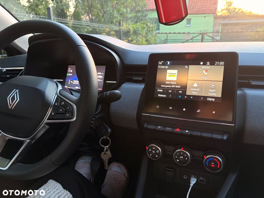 Renault Clio 1.0 TCe Evolution - 5