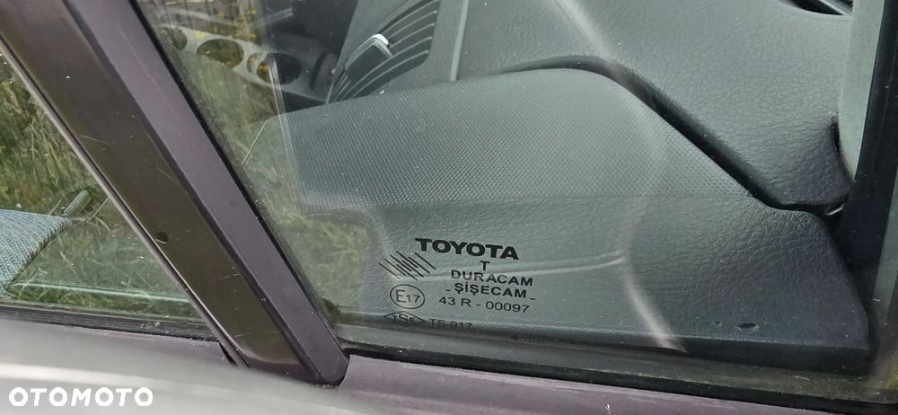 Toyota Corolla Verso - 27