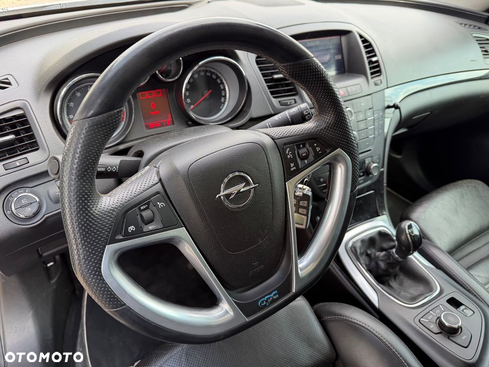 Opel Insignia 2.8 V6 Turbo 4x4 Cosmo - 16