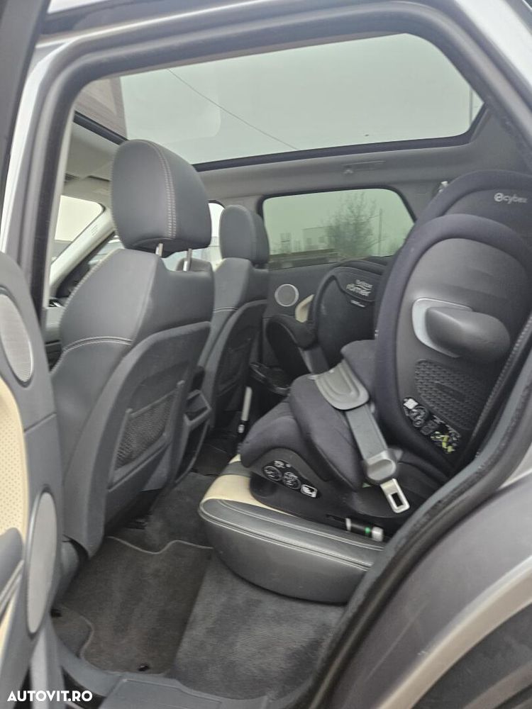 Land Rover Range Rover Evoque - 17