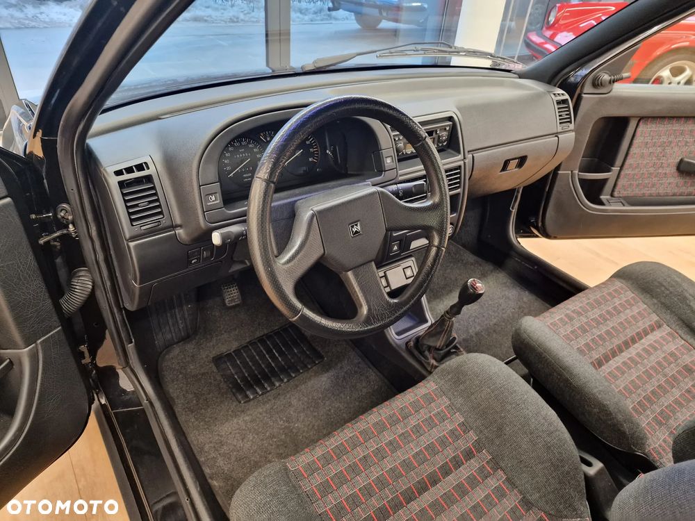 Citroën AX - 20