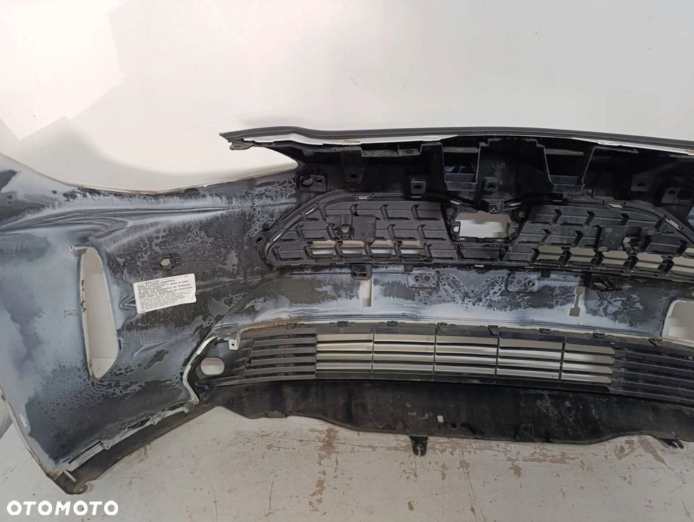 ZDERZAK PRZÓD PRZEDNI TOYOTA YARIS CROSS - 13