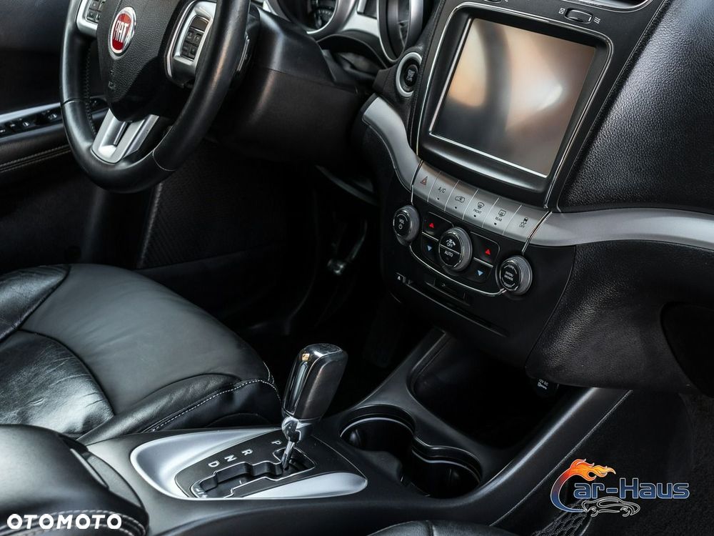 Fiat Freemont 2.0 Multijet Black Code AWD - 22