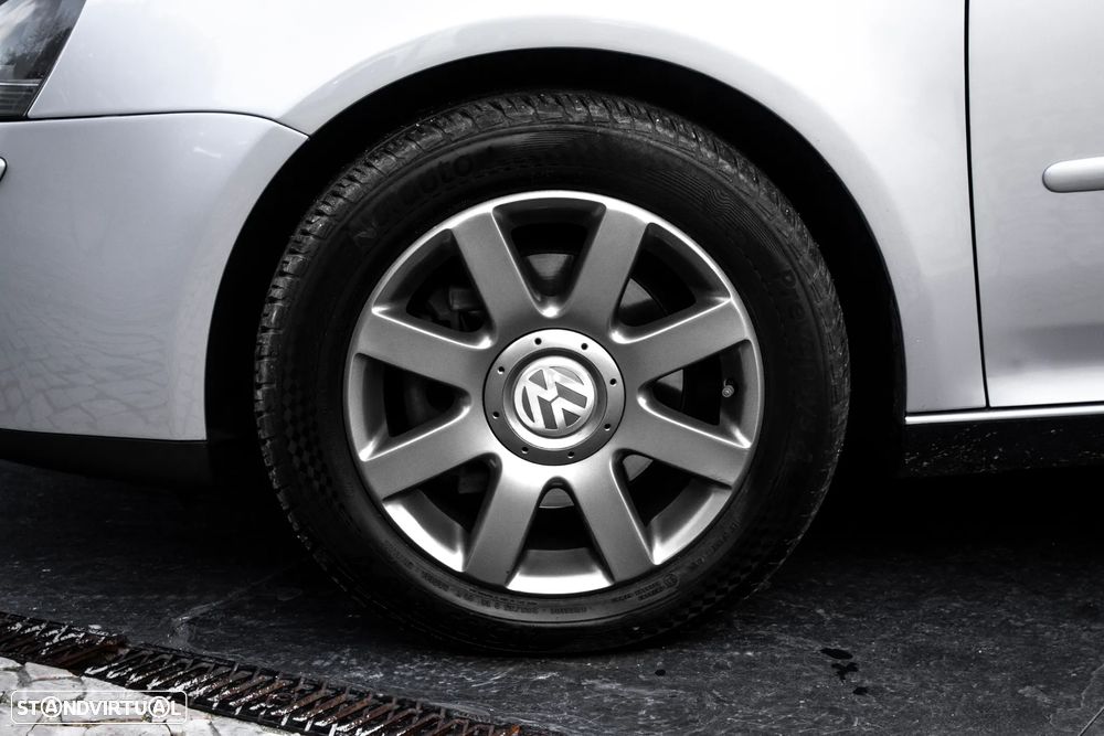 VW Golf 1.6 FSi Confortline - 10