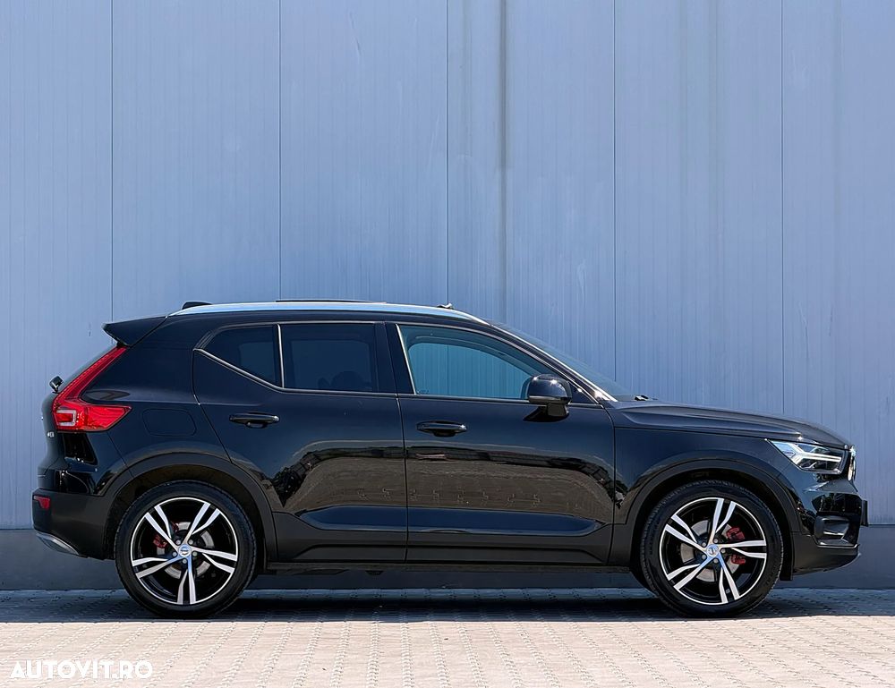 Volvo XC 40 D4 AWD Momentum Pro - 11