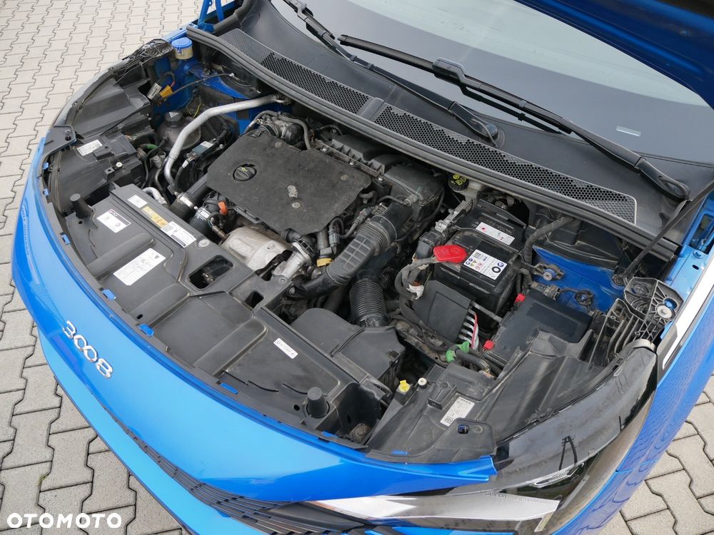 Peugeot 3008 1.5 BlueHDi Allure S&S - 9