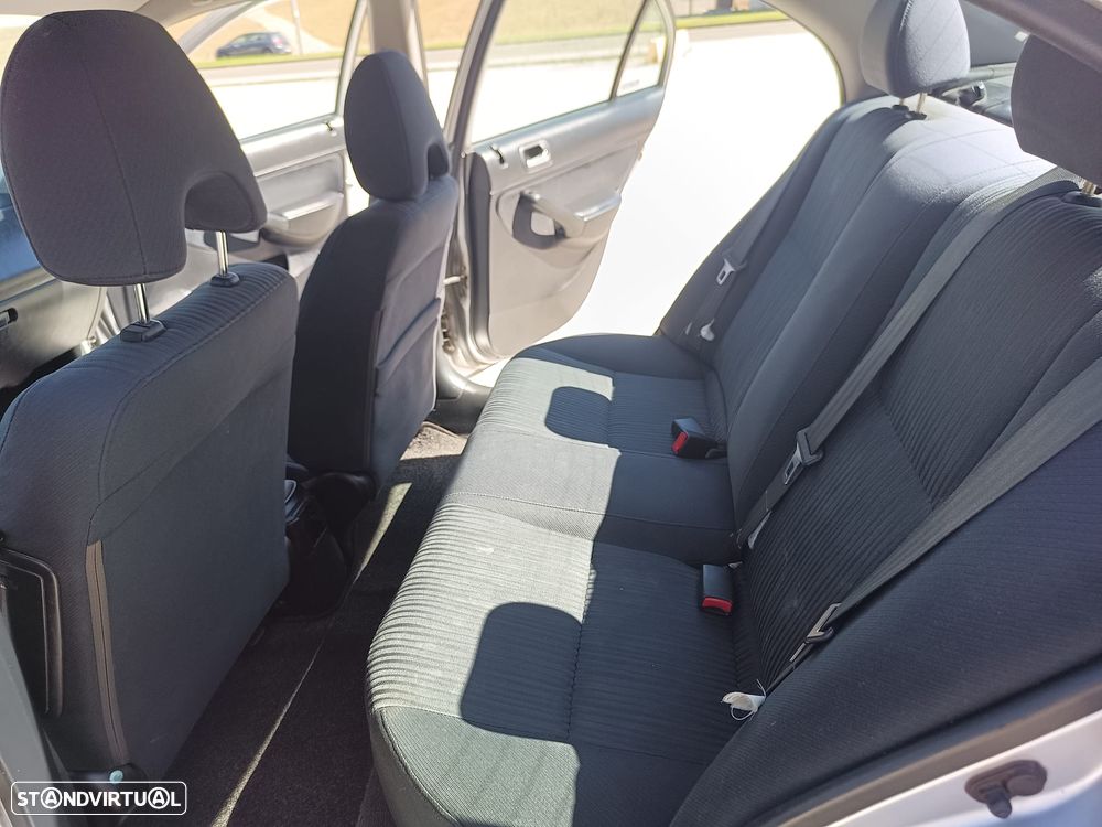 Honda Civic 1.3 IMA - 8