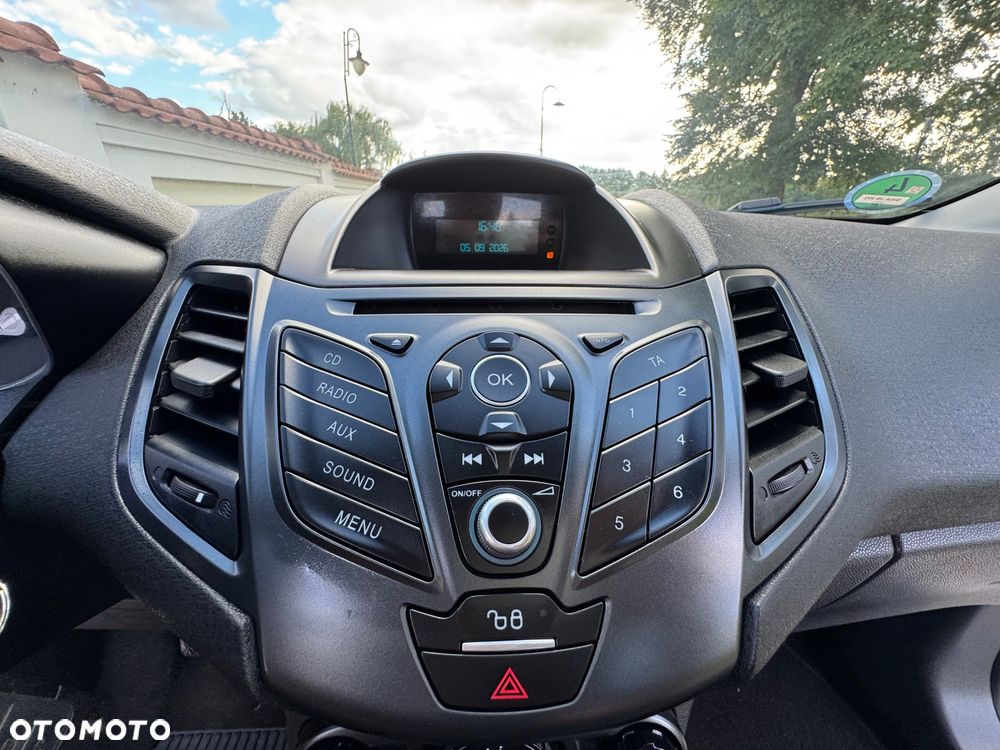 Ford Fiesta - 26