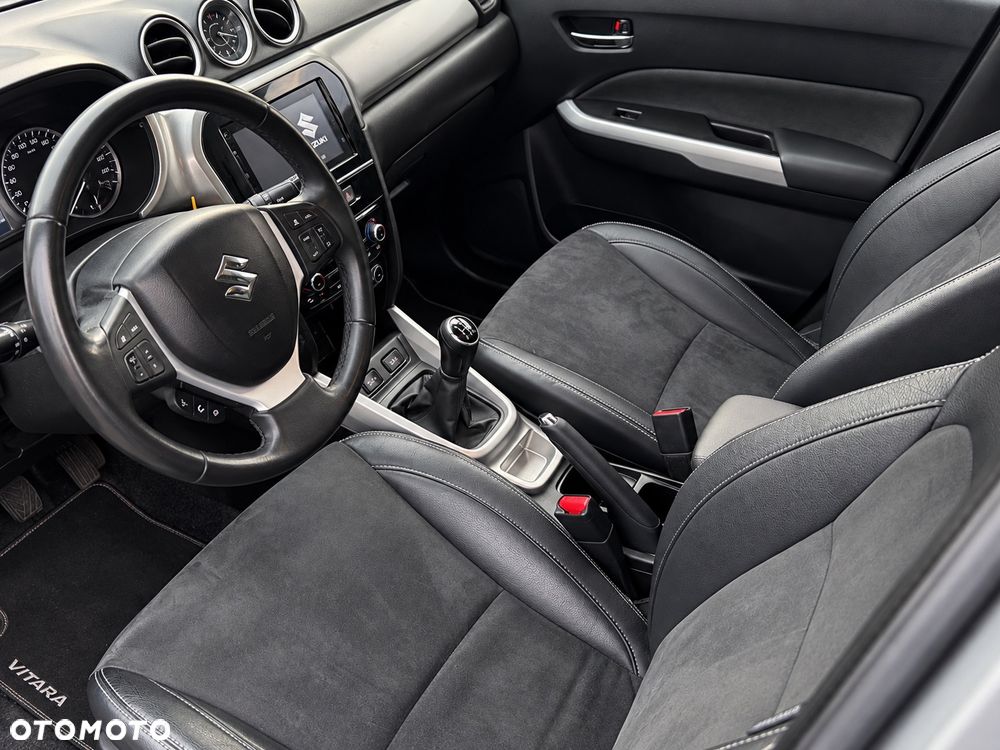 Suzuki Vitara 1.6 Premium 2WD - 6