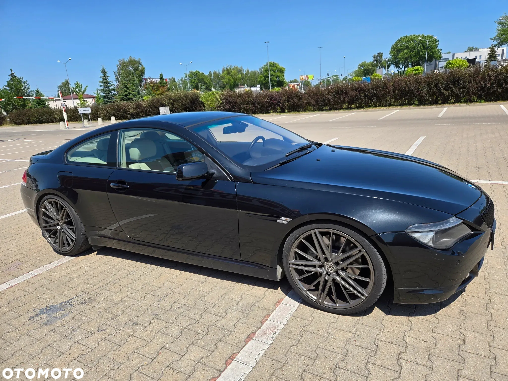 BMW Seria 6 650 i - 18