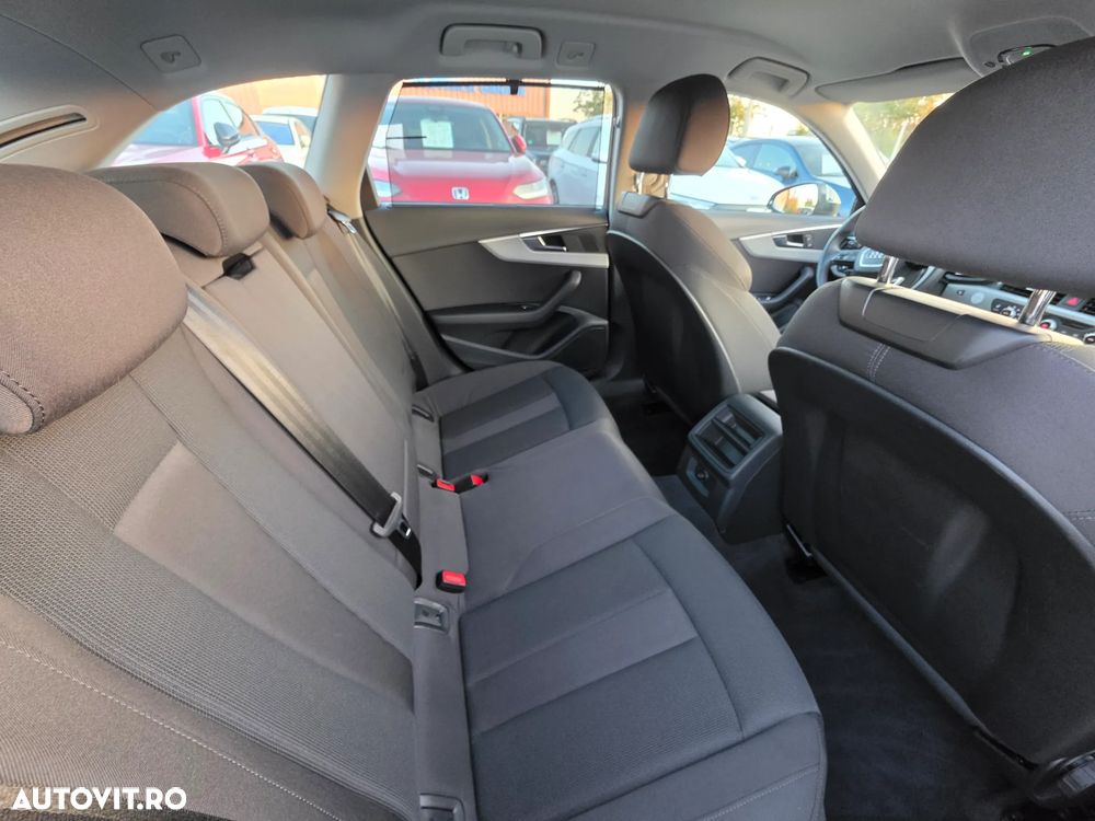 Audi A4 Limuzina - 8