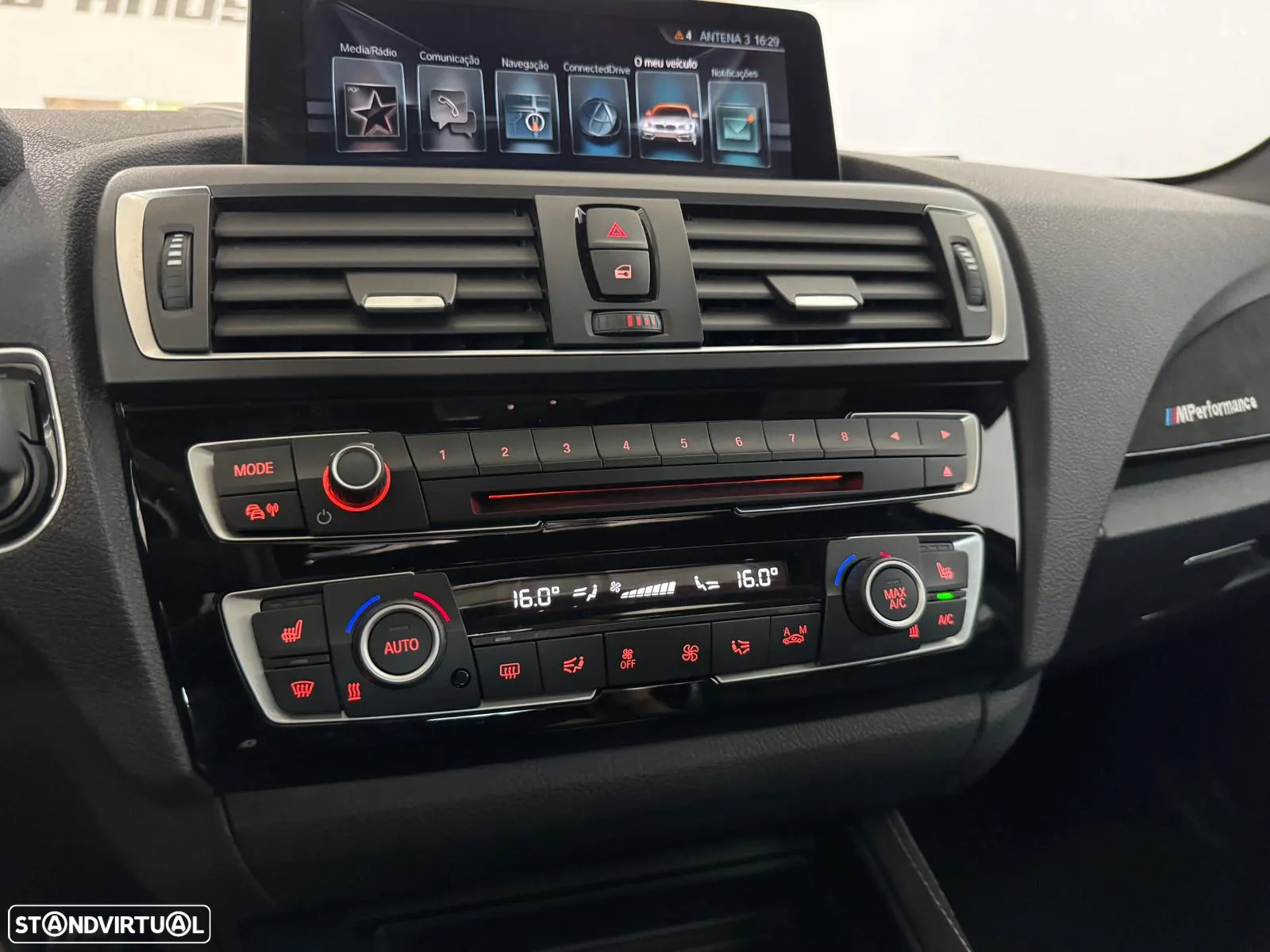 BMW 120 i Pack M Auto - 27