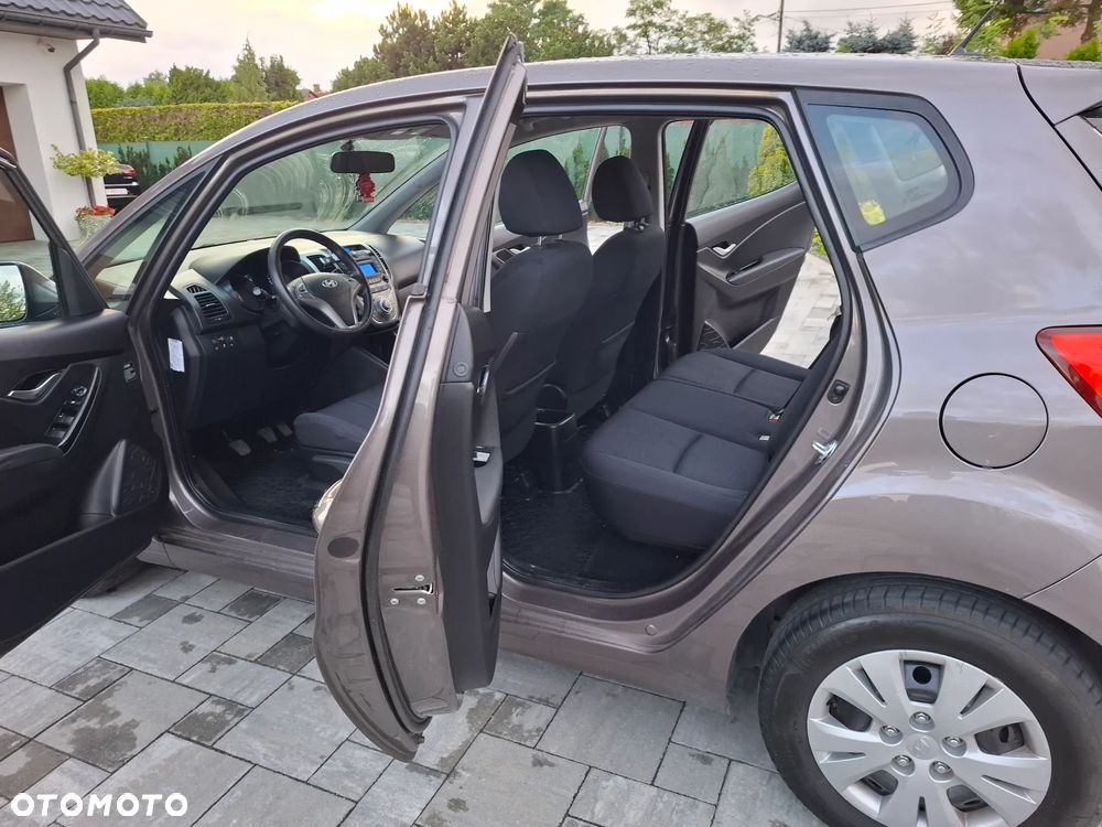 Hyundai ix20 1.4 CRDi Comfort - 26
