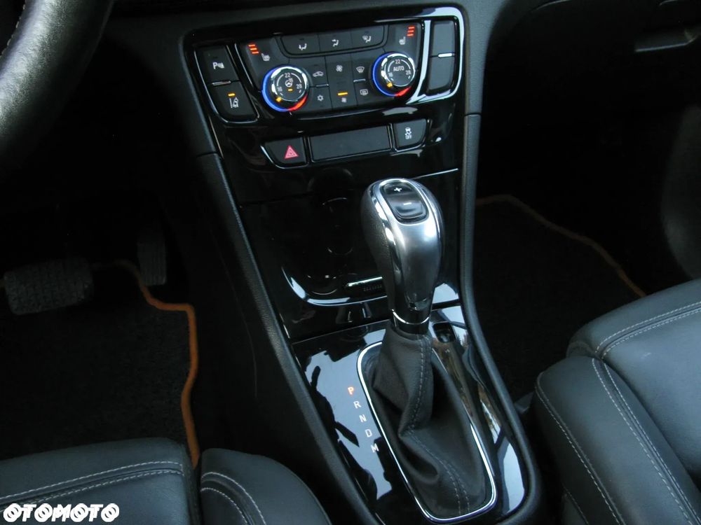 Opel Mokka 1.4 Turbo Automatik Color Edition - 21