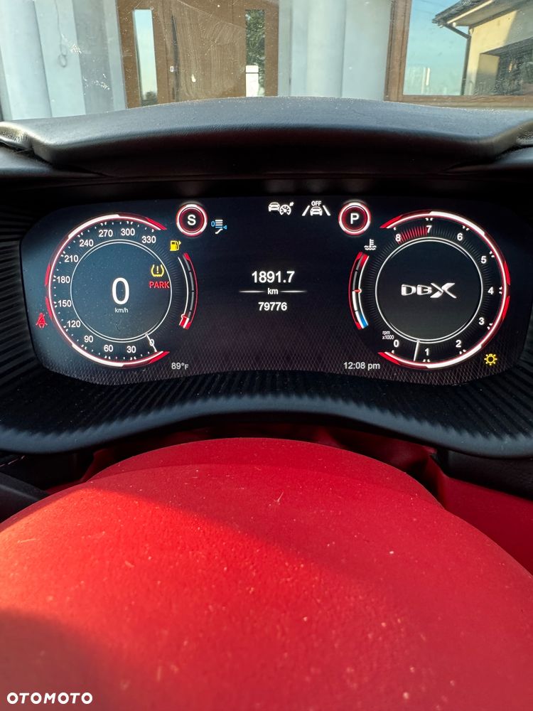 Aston Martin DBX Standard - 20