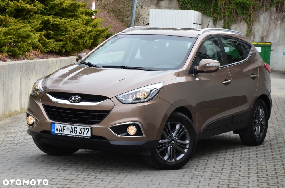 Hyundai ix35 2.0 CRDi 4WD Automatik Fifa World Cup Gold Edition - 1
