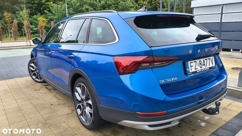 Skoda Octavia 2.0 TSI 4x4 Scout DSG - 29