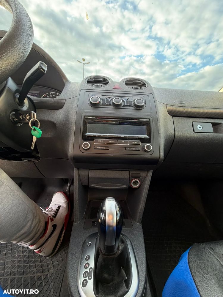 Volkswagen CADDY - 8