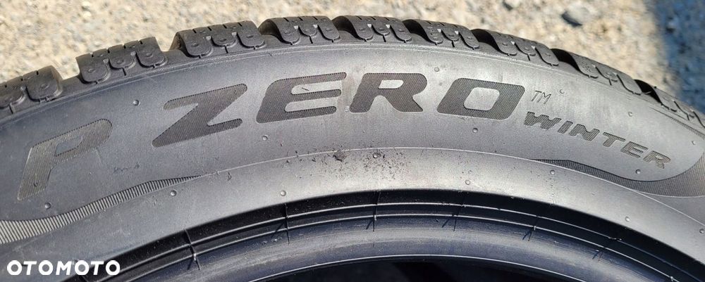 2x Pirelli P Zero Winter 255/45R19 104V XL Z735A - 9