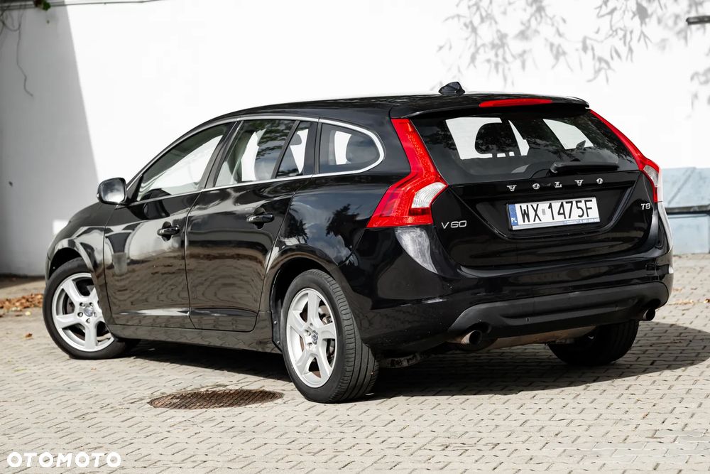 Volvo V60 T3 Edition - 10