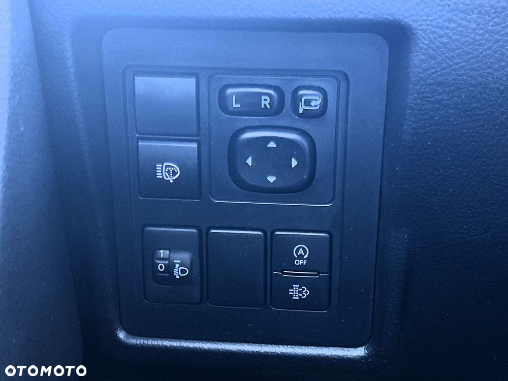 Toyota Land Cruiser LC 2.8 D-4D Prado - 20