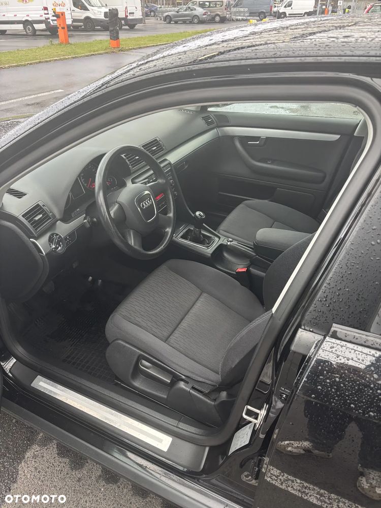 Audi A4 Limousine 2 - 14