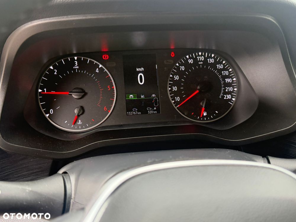 Renault Trafic 2.0 dCi Escapade - 11