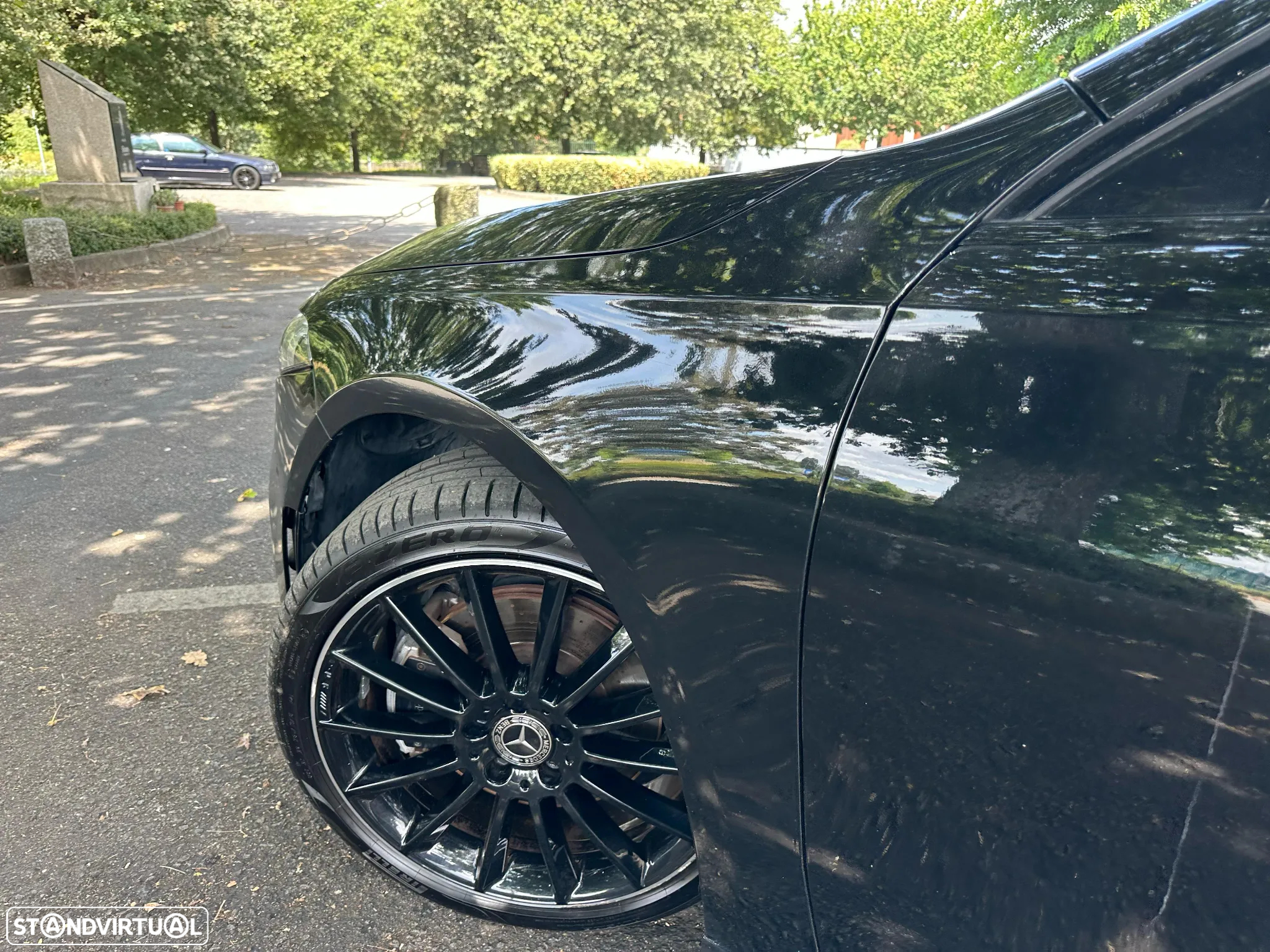 Mercedes-Benz A 250 e AMG Line - 18