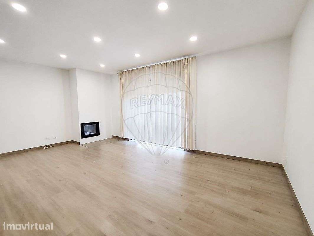 Apartamento T2 para arrendamento - Grande imagem: 3/12