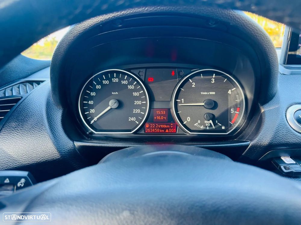 BMW 118 d Line Sport - 18