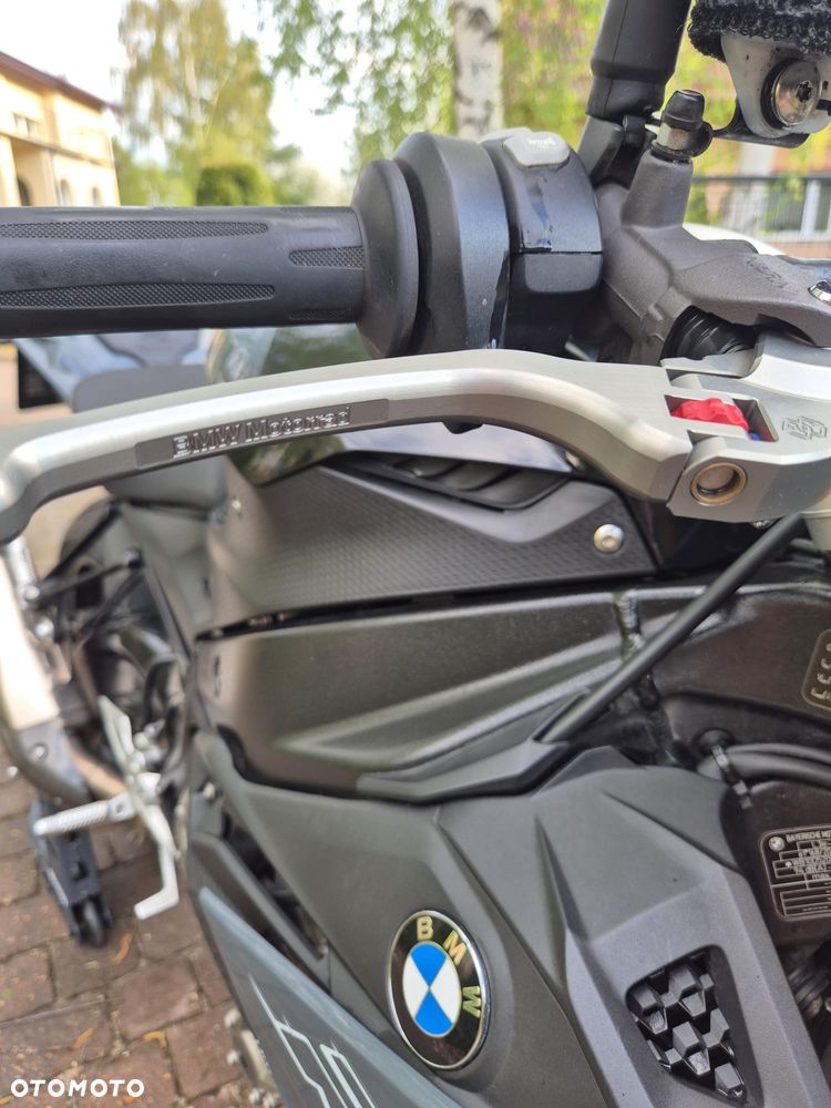 BMW S - 14