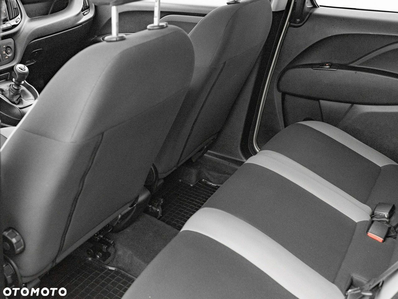 Fiat Doblo Kombi Maxi 1.6 MJ Dynamic - 22