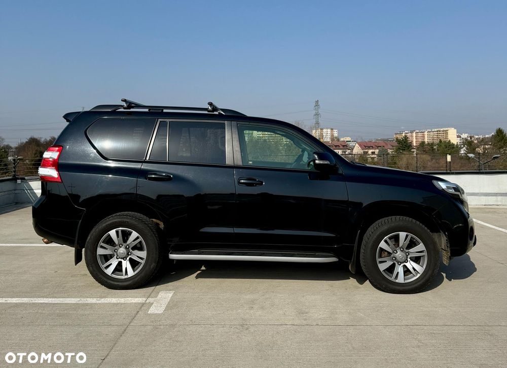 Toyota Land Cruiser LC 3.0 D-4D Invincible - 8