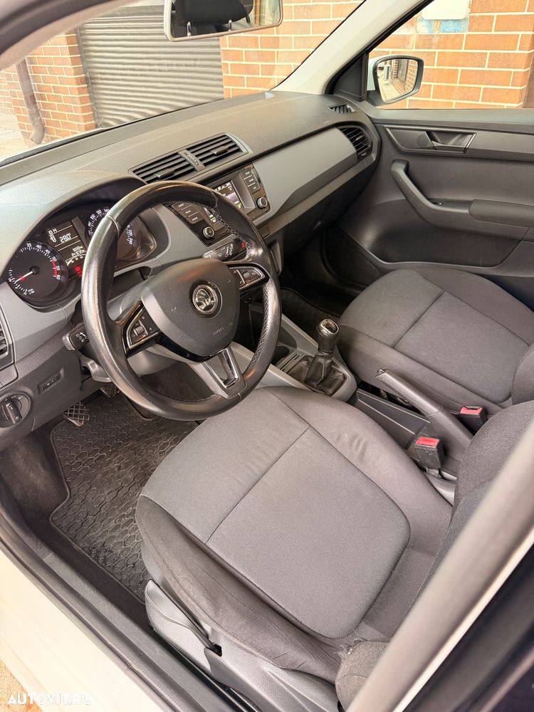 SKODA Fabia 2018 — imagine 10