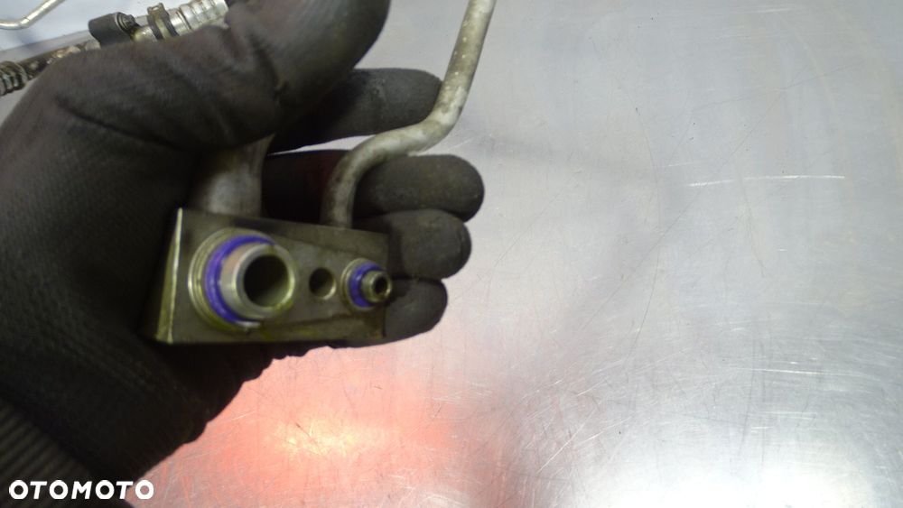 PRZEWÓD KLIMATYZACJI OPEL ASTRA H GTC 2.0T - 2