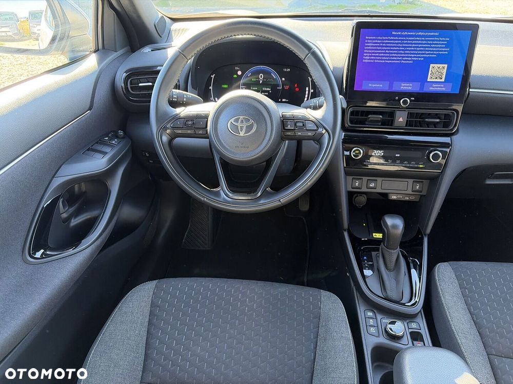Toyota Yaris Cross Hybrid 1.5 Style AWD - 12