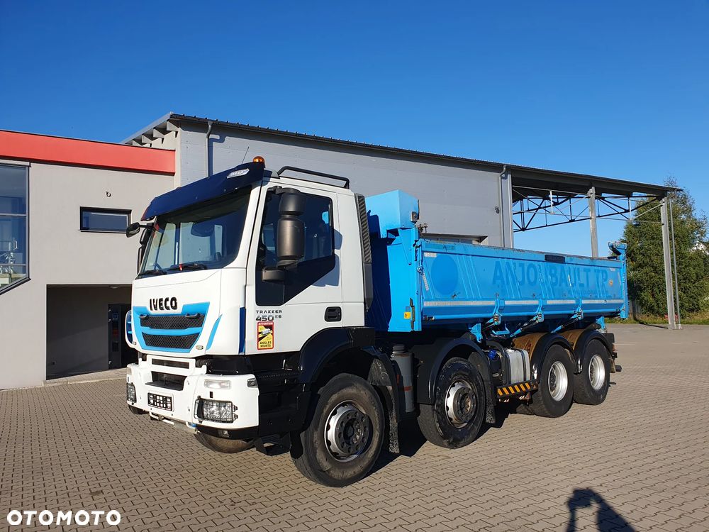 Iveco - 3